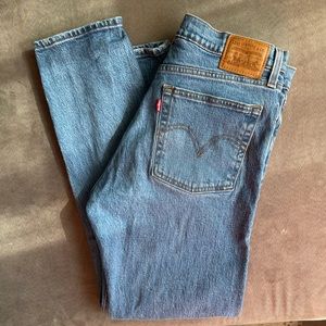 Levi’s Iconic Wedgie jean